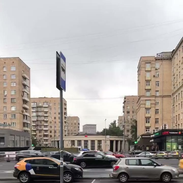 Метро Алексеевская